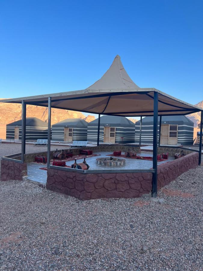 Sunlight Camp Apartment Wadi Rum Luaran gambar