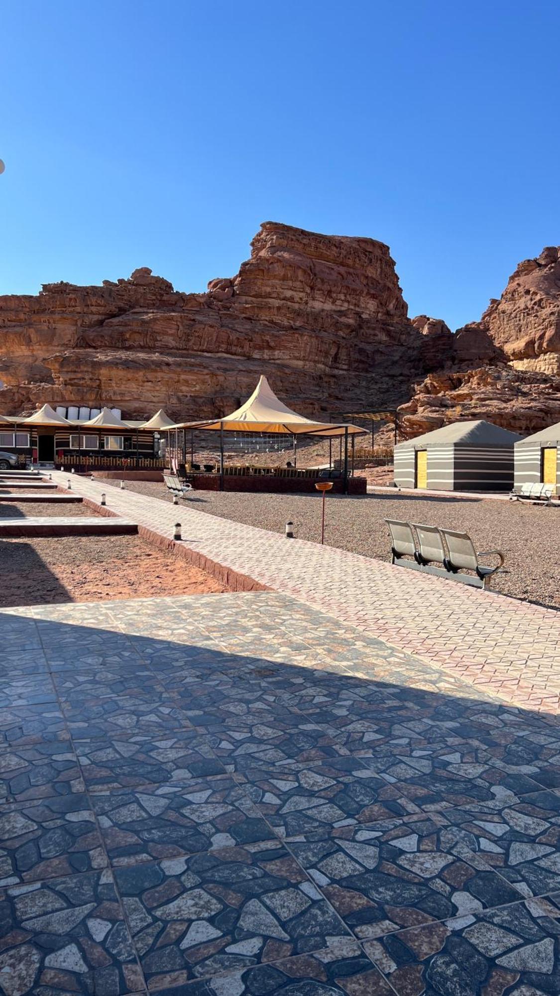 Sunlight Camp Apartment Wadi Rum Luaran gambar